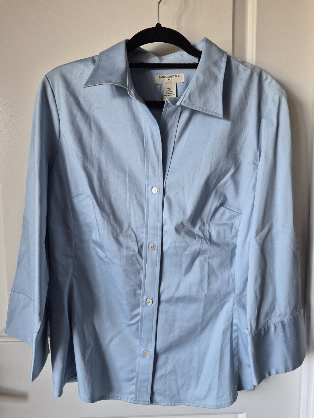 Banana Republic Women's XL Petite Light Blue Button-Up Blouse